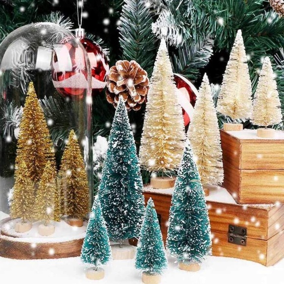 9 Pcs Mini Christmas Trees, - Picture 1 of 1